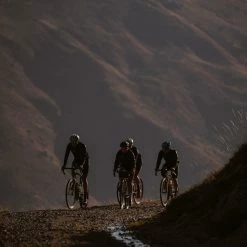 Pneu Vélo Gravel Continental Terra Trail ProTection 650/700 - Tubeless Ready -VTT électrique semi-rigide Soldes Magasin Terra Trail Protect mise en situation 2