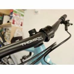 Vélo Urbain Canyon -VTT électrique semi-rigide Soldes Magasin canyon roadlite 1