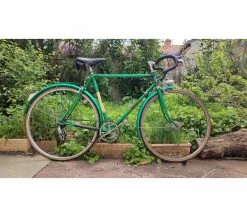 Vélo Urbain Autre Marque -VTT électrique semi-rigide Soldes Magasin cazenave 1967 randonneuse dans son jus 3