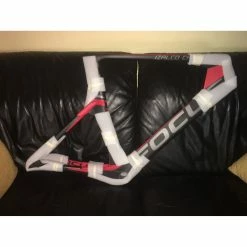 Vélo De Course Focus - 56