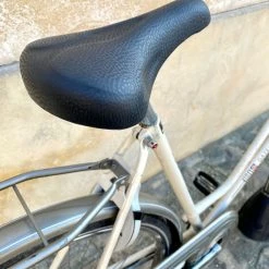 Vélo Urbain Gazelle -VTT électrique semi-rigide Soldes Magasin velo de ville gazelle occasion reconditionne 3