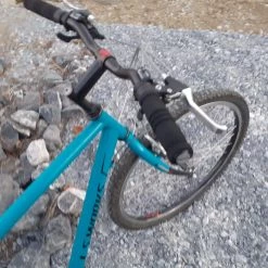 Vélo Tout Chemins Autre Marque -VTT électrique semi-rigide Soldes Magasin velo renove 1