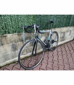 Vélo De Course Bh - 56 -VTT électrique semi-rigide Soldes Magasin velo route bh raceone l 3