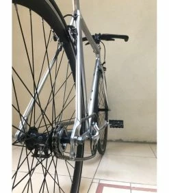 Vélo Fixie Et Singlespeed Vitus -VTT électrique semi-rigide Soldes Magasin velo singlespeed vitus cinelli 3