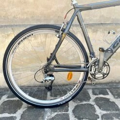 Vélo Tout Chemins Gazelle -VTT électrique semi-rigide Soldes Magasin velo vtc gazelle occasion reconditionne 26