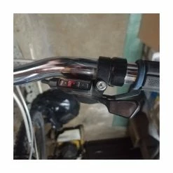 Vélo Tout Chemins Specialized -VTT électrique semi-rigide Soldes Magasin vtc specialized crosstrail 3