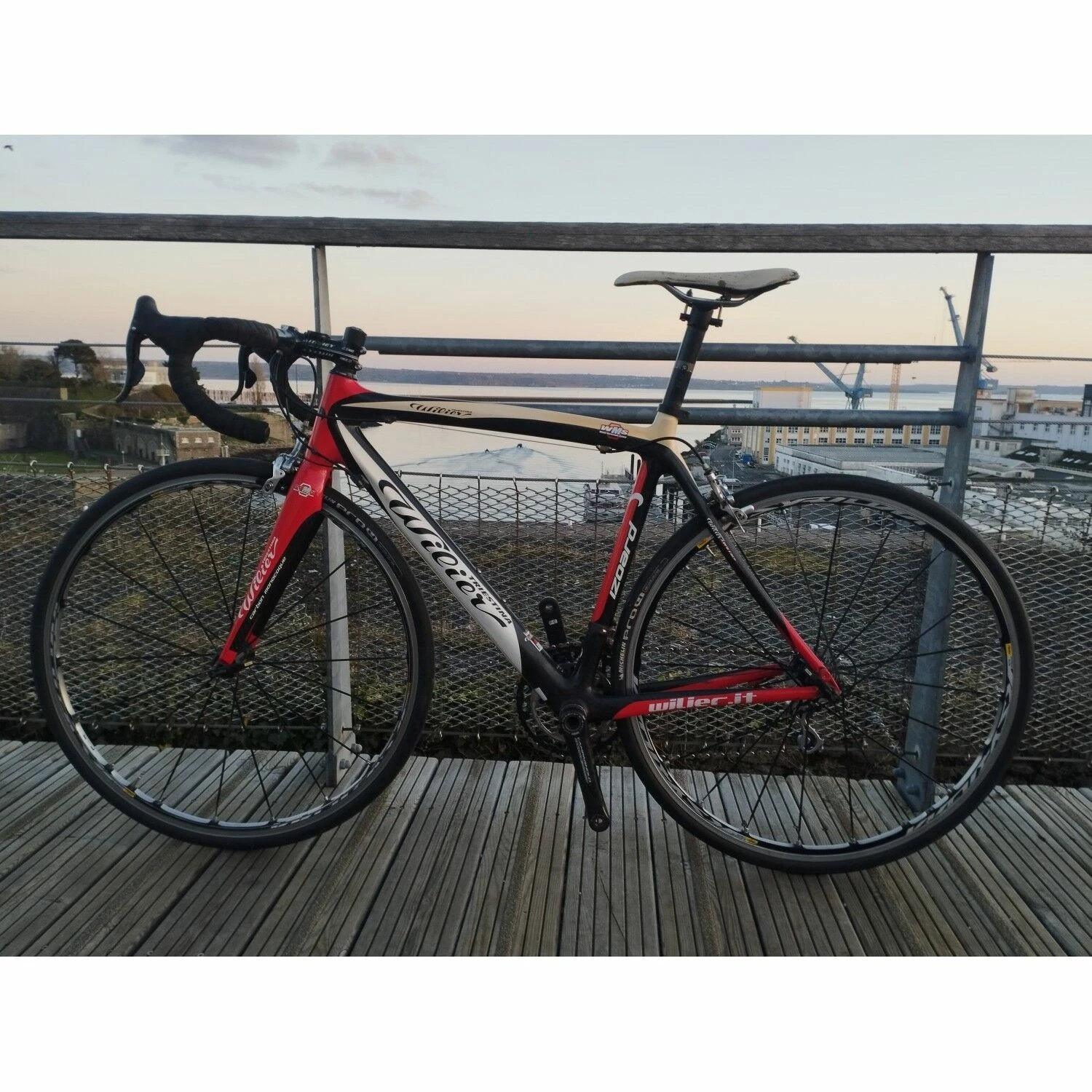 Vélo De Course Wilier Triestina - 53 - 700c 5 Vélo De Course Wilier Triestina - 53 - 700c – Image 3